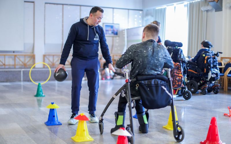 mladi vkljuceni v parasport (1).jpg