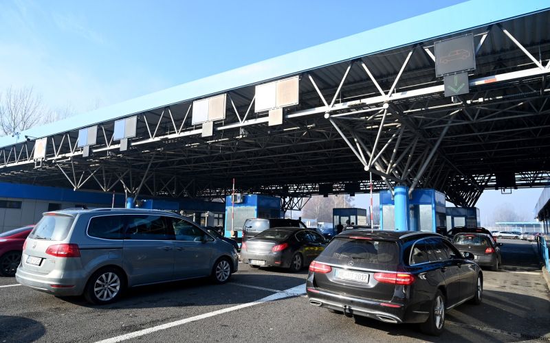 mejni prehod stara gradiska.jpg