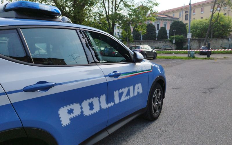 policija italija 26 pm.jpg