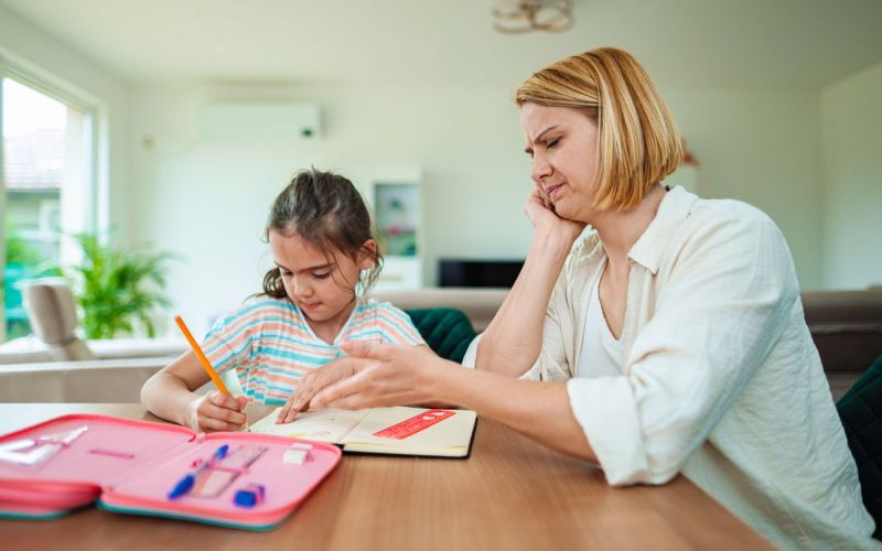 mama in hči učenje