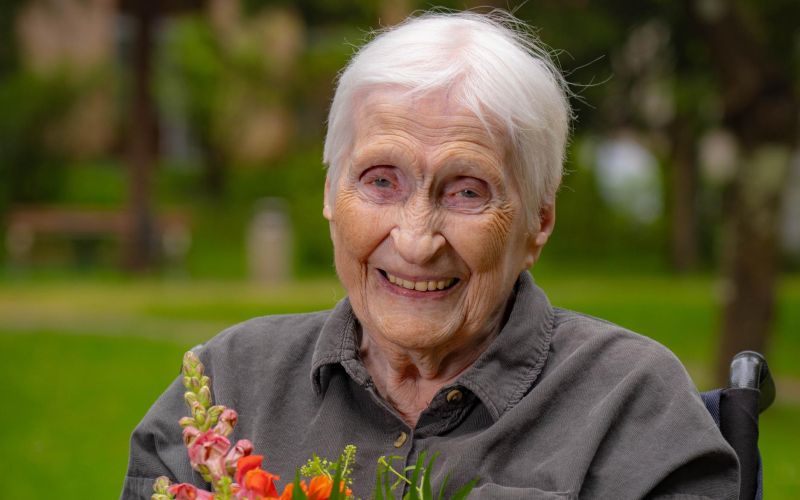 ela-grabnar, aktivistka-of