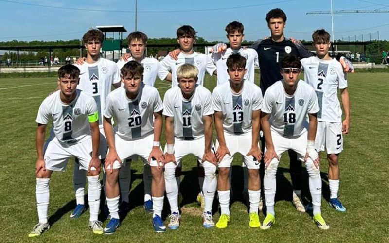 nogomet_REP_U-16_Pisar_Vantur.jpg