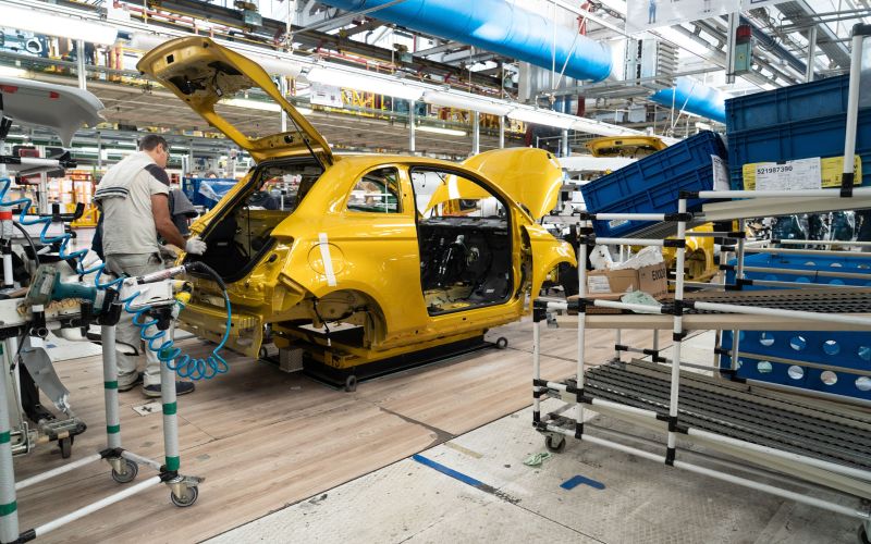 stellantis, avtomobili