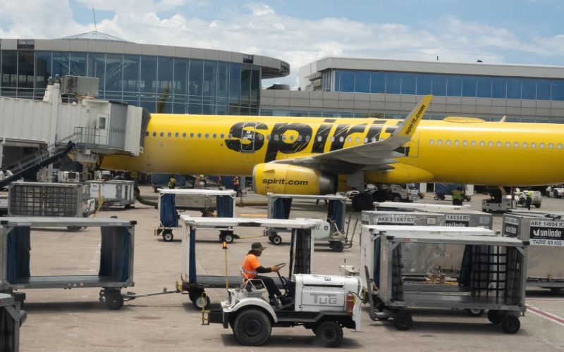 spirit airlines.jpg