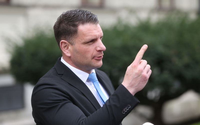 zoran stevanovic.jpg