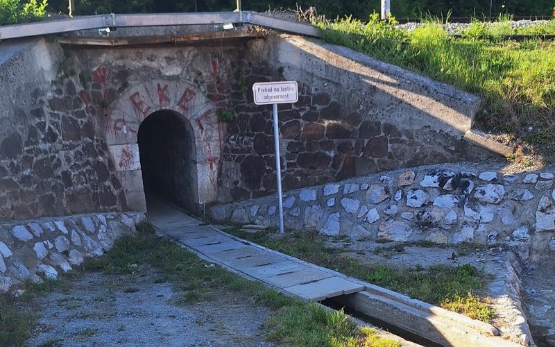 litija, podhod