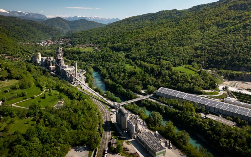 Alpacem Cement v Anhovem
