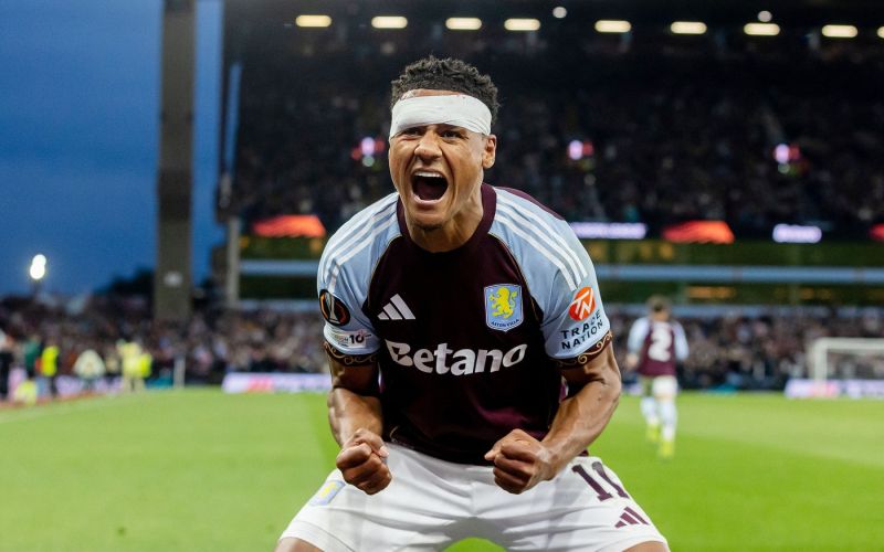 watkins aston villa pm.jpg