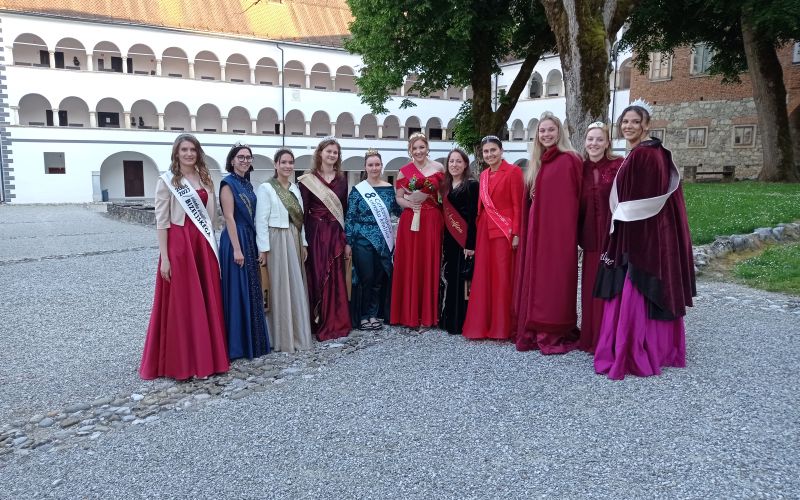 praznik-vina, kruha-in-suhega-sadja-2026, cvickova-princesa, ajda-lea-jakse, festival-cvicka