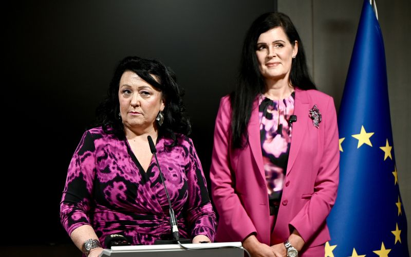 Tina Brecelj, Janja Sluga