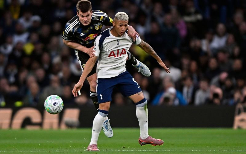 jaka bijol leeds tottenham.jpg
