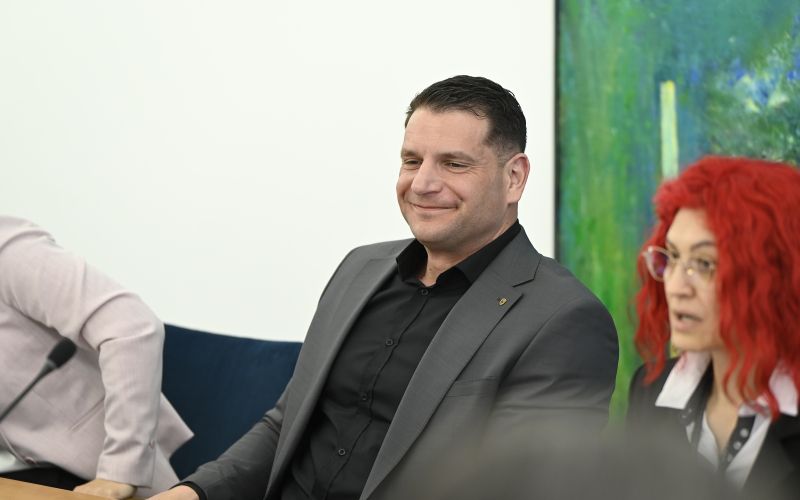 zoran stevanović.jpg