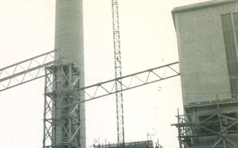 Slika-3-Teš-v-gradnji,-1955.jpg