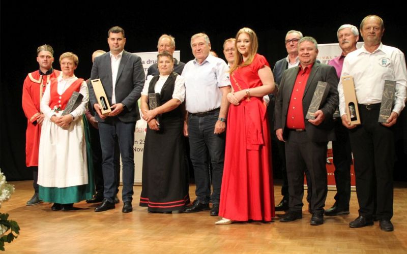 11-srecanje-vinogradniskih-pevskih-zborov
