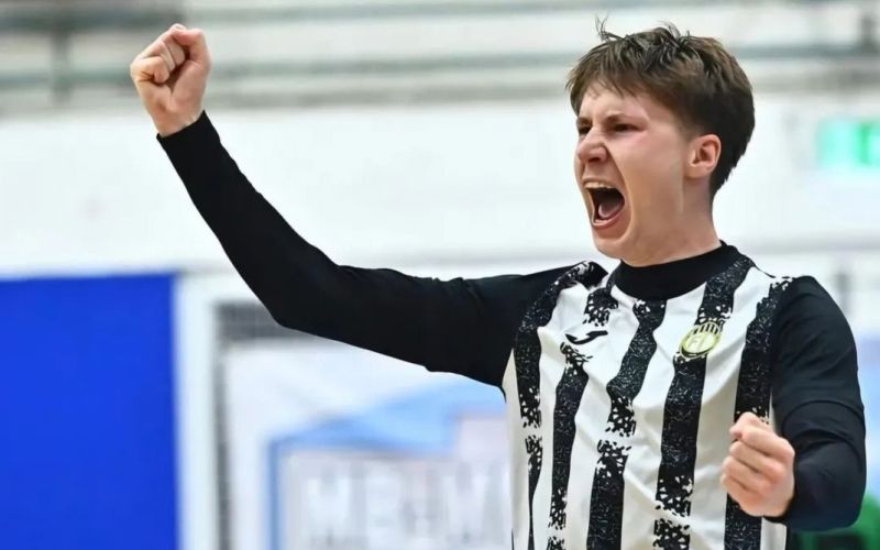 futsal_Adtraian_Trstenjak_splet_OK.jpg