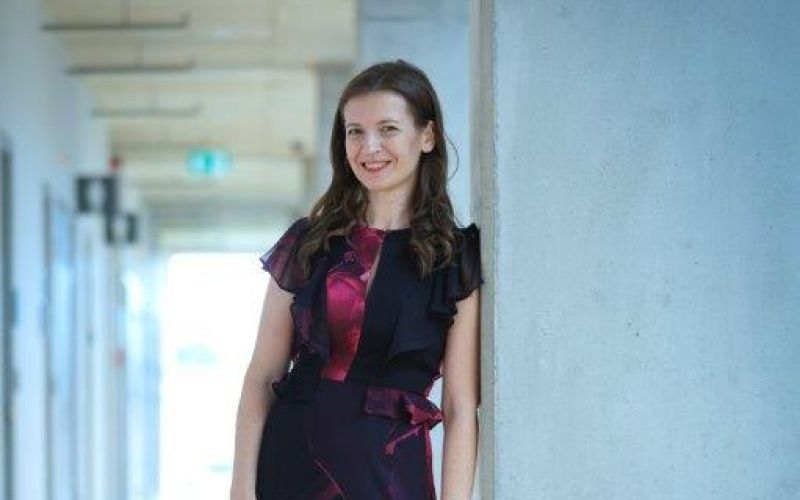 Dr. Vida Groznik