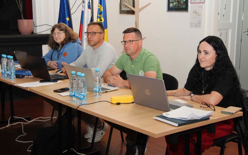 seja-obcinskeg-sveta-obcine-sentrupert