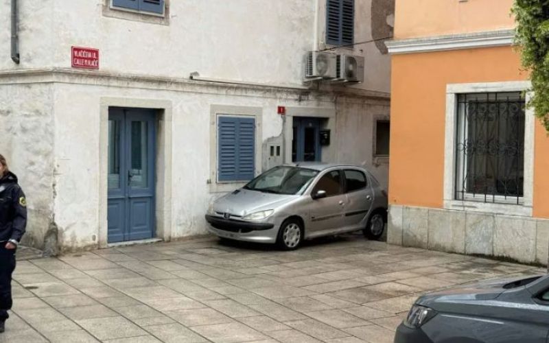 zasledovanje, koper, vlačičeva ulica.jpg