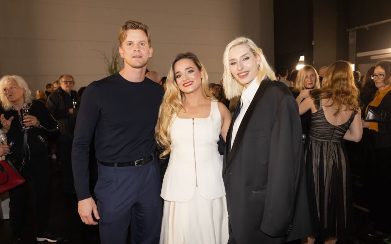 Lukas Zuschlag, Nina Dominko, Raiven