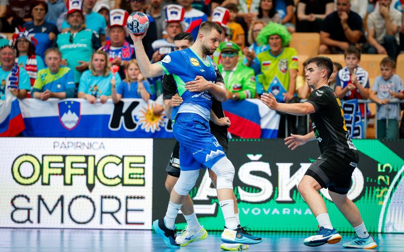 Rokomet SLO vs MNE kvalifikacije-fotoLukaKotnik-018.jpg