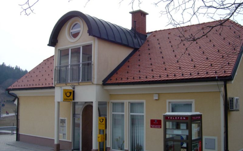 pošta dole pri litiji.JPG