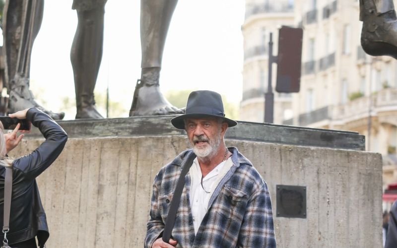 Mel Gibson
