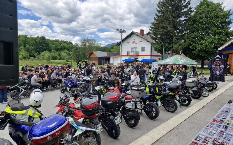 motoristi - blagoslov.jpg