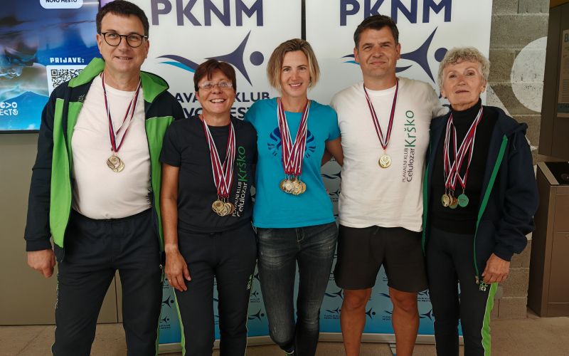 03 Andrej, Polona, Nika, Bojan in Marjana.jpg