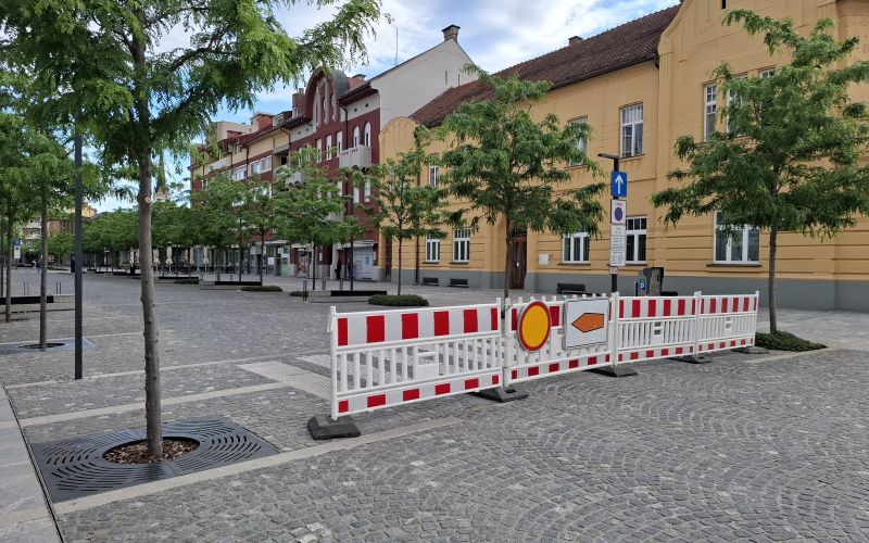 slovenska-ulica, zapora