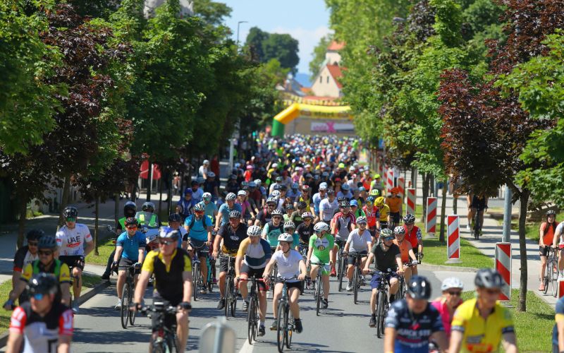 poli-maraton, kolesarji
