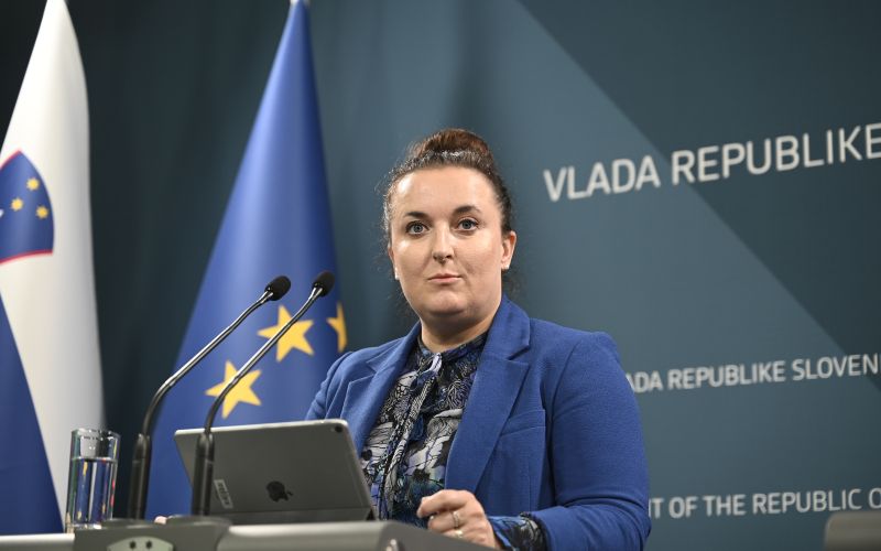 Petra Bezjak Cirman.jpg