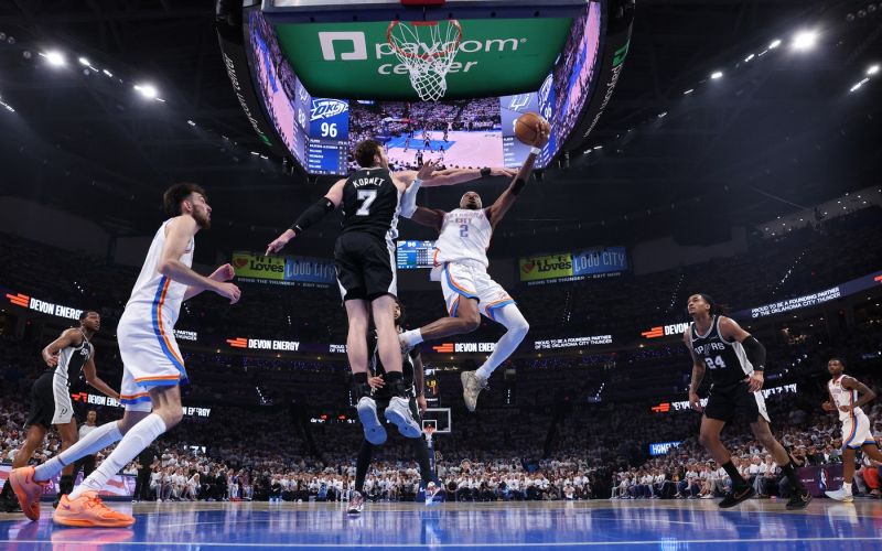 oklahoma spurs shai.jpg