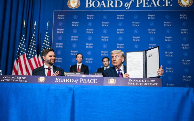 donald trump, odbor za mir