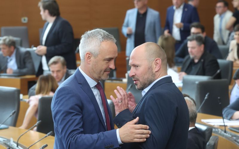 janez cigler kralj, jernej vrtovec.jpg