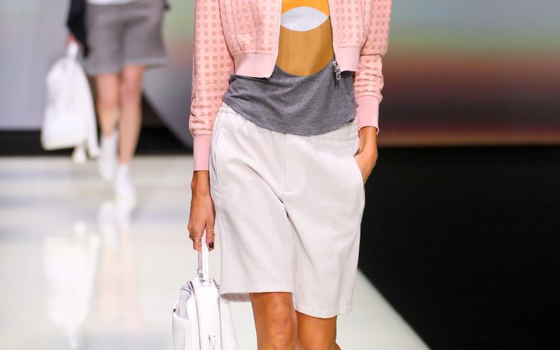 Bermuda hlače, moda, stil, bomber jakna