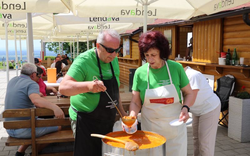kulturno-drustvo-trimlini, trimlinski-pereci