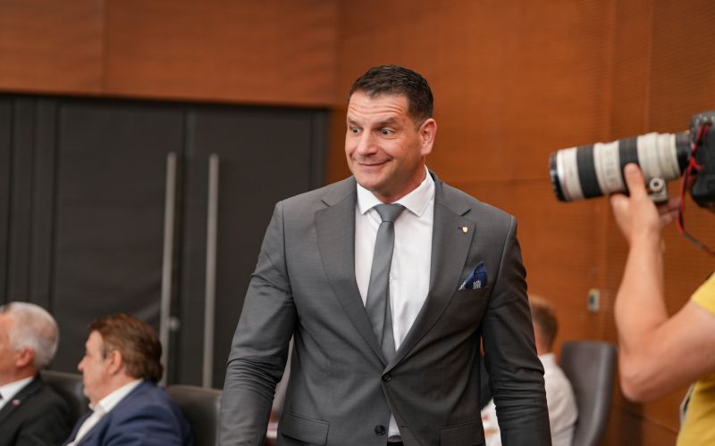zoran stevanovic.jpg