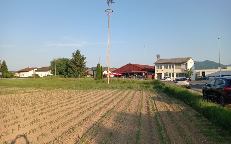 Večnamenski dom. Cerklje ob Krki
