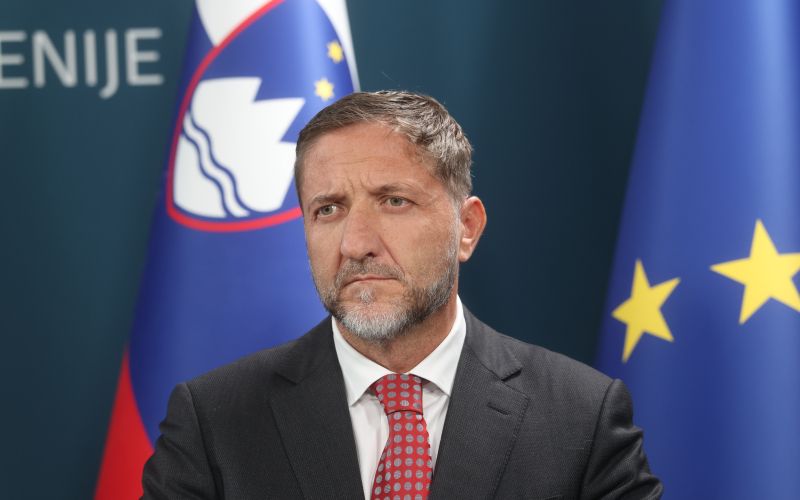klemen boštjančič.jpg