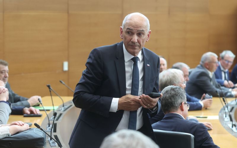 janez janša.jpg