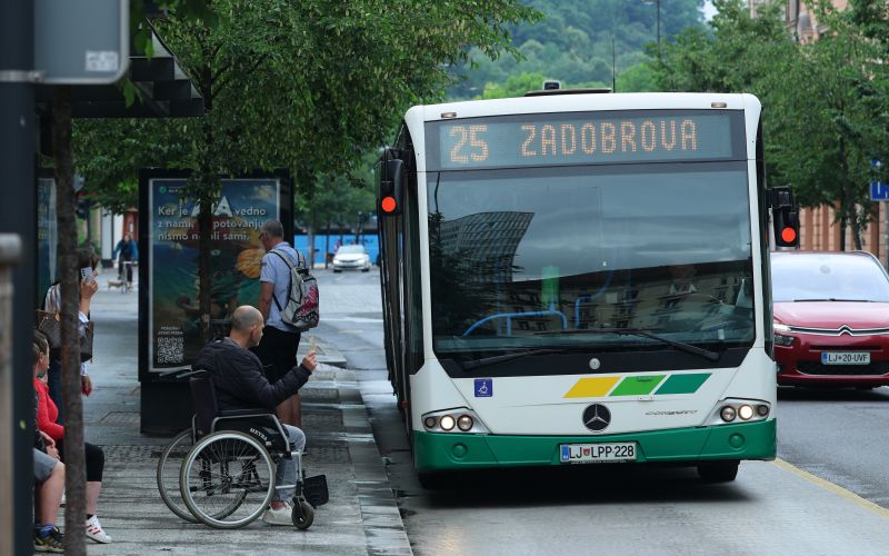 lpp, avtobus, zamude, linije