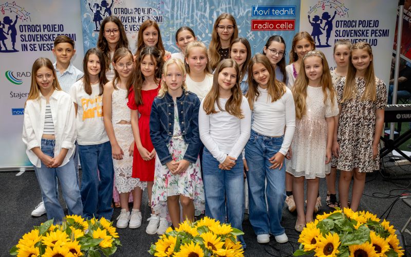 Otroci_pojejo_6_6_2026_foto_Nik_Jarh_52.jpg