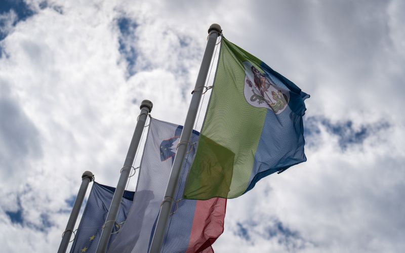 sveti-jurij-ob-ščavnici, kulturno-in-upravno-središče