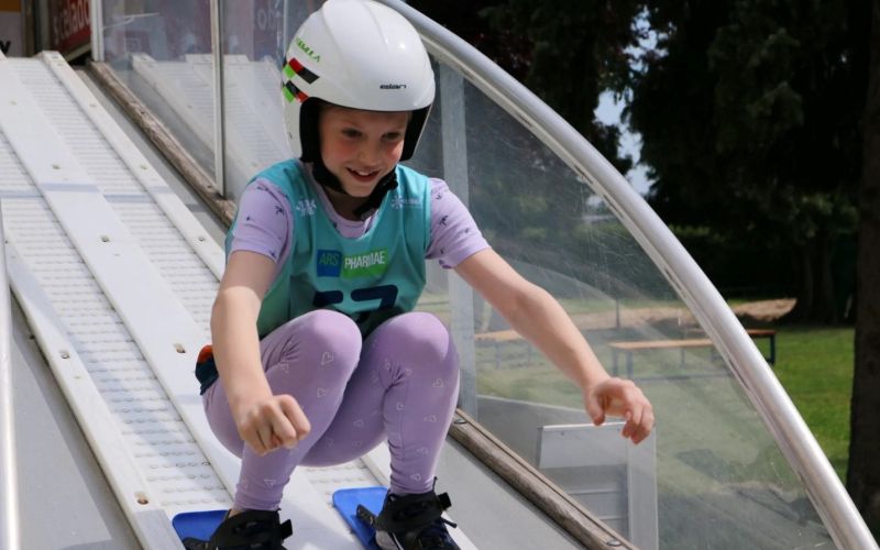 os-tisina, mini-planica