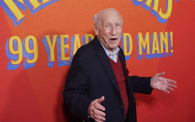The 99-Year-Old Man! januarja 2026. Le nekaj mesecev pred stotim rojstnim dnem je bil še vedno točno