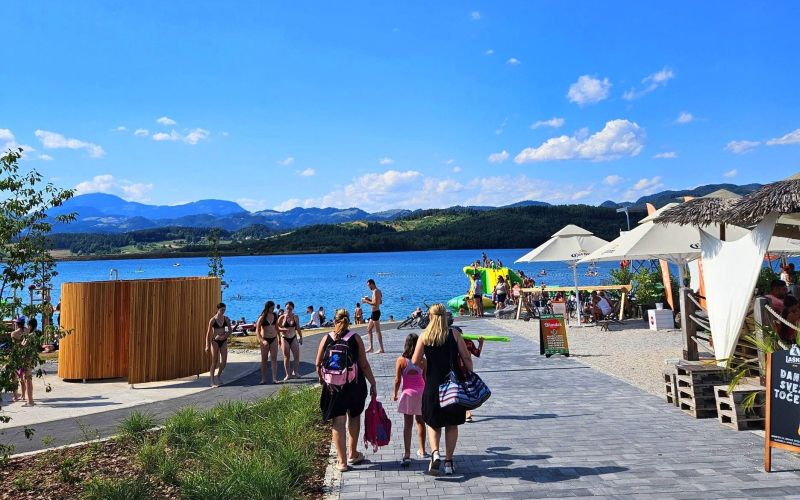 Plaža 6.jpg