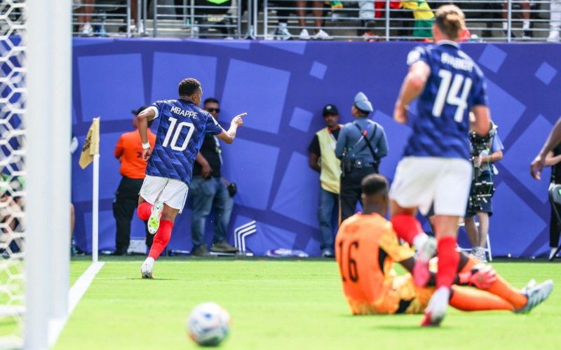 mbappe pm.jpg