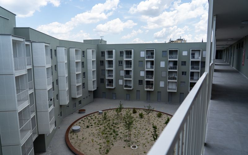 zeleni-dvor, stanovanjsko-poslovni-objekt, imo-real