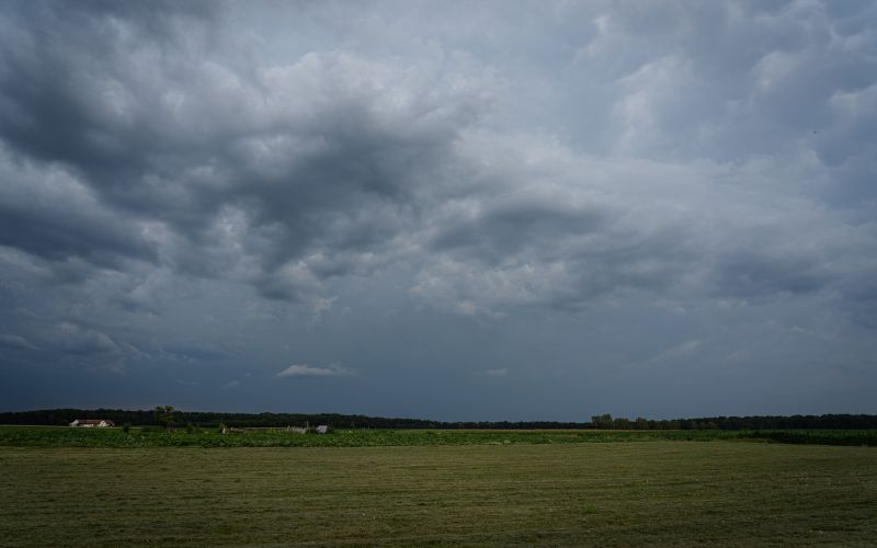 vreme, nevihta, temni-oblaki