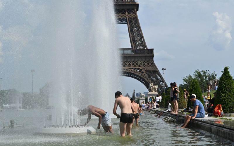 pariz, vročinski val.jpg